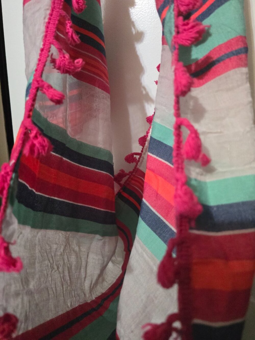 Women's Rounded Multi Colored Infinity Scarf W Fringes - Picture 3 of 6
